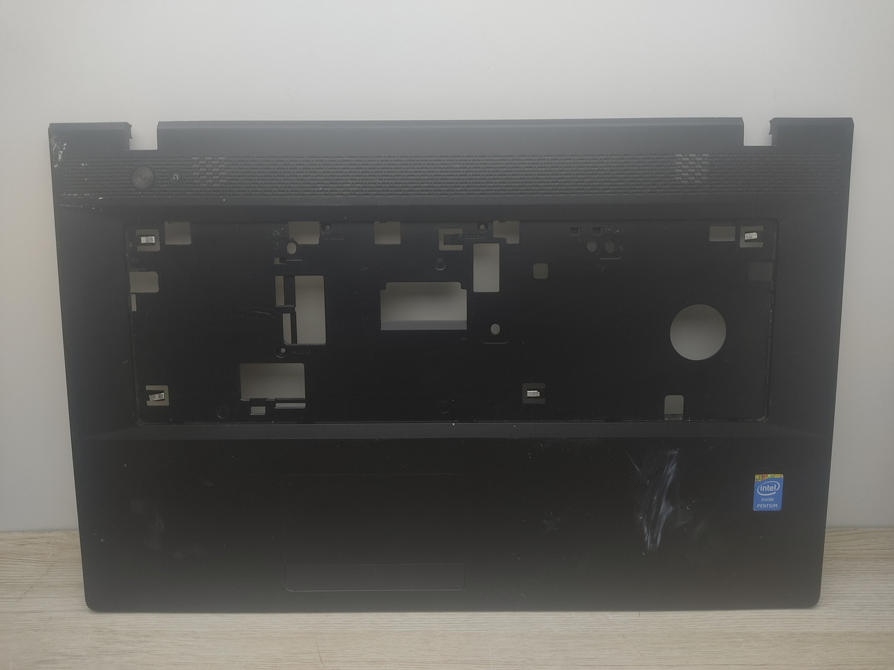 Lenovo G700 G710 Корпус C (топкейс, середня частина) б/у, фото 1