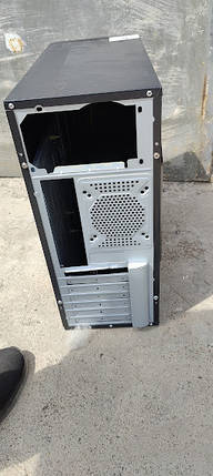 Брендовий корпус Gamemax ATX No 230906106, фото 3