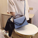 ДЕФЕКТ! Жіноча класична сумка крос-боді з ланцюжком через плече на ремінці синя блакитна, фото 2
