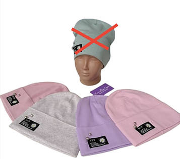 Дитяча шапка для дівчаток на 5-8 років.