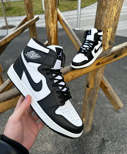 Мужские кроссовки Nike Air Jordan 1 Retro High Black White Найк Джордан ...