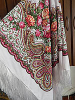 Жіноча вовняна хустка в українському стилі гарна якість