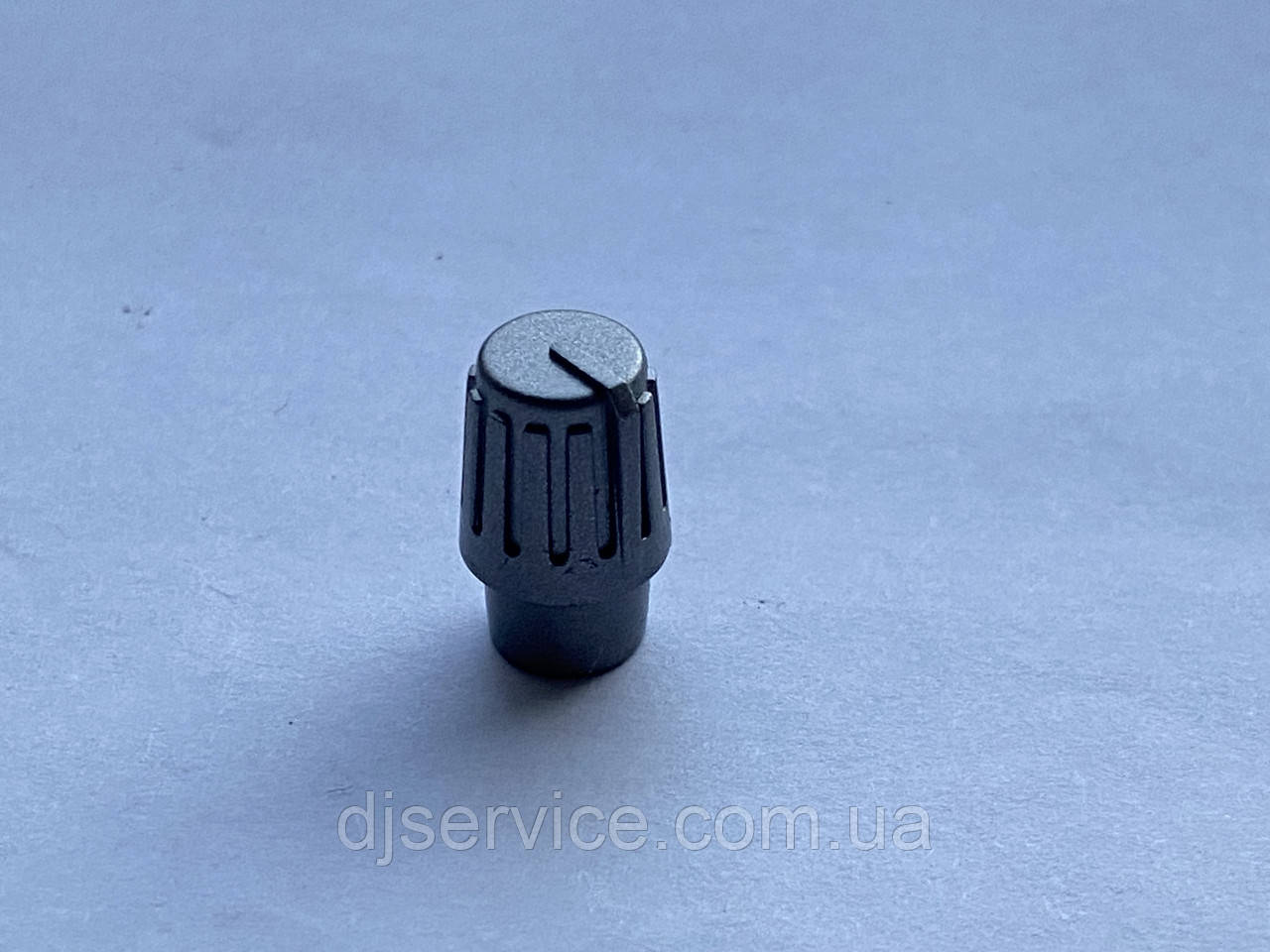 Ручка потенціометра 16x10mm (пластик) для пультів Behringer
