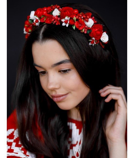 ОБРУЧ З КВІТІВ КЛАСИКА
