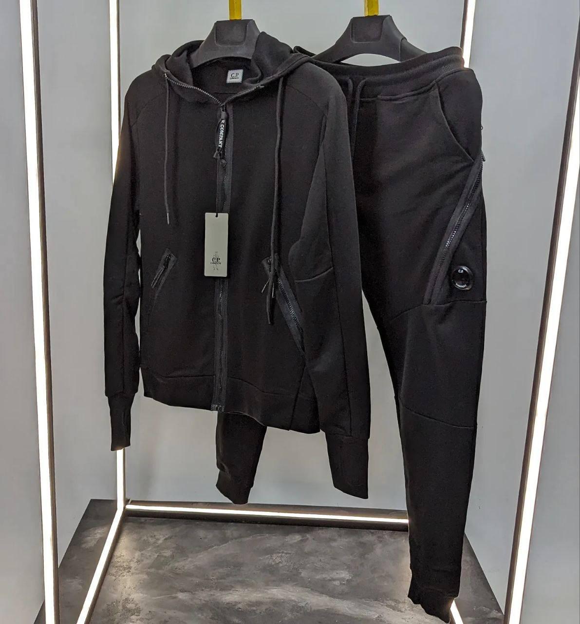 Чоловічий брендовий спортивний костюм CPCompany CK7260 чорний, фото 1