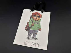 Подарунковий пакет. Lat's Party. 18х23х8см / Подарунковий пакет. Lat's Party. 18х23х8см