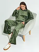 Велюровый свободный костюм цвета хаки, размер M