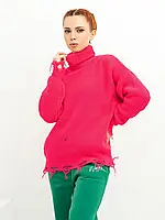 Малиновий подовжений светр з високим горлом та перфорацією, розмір S