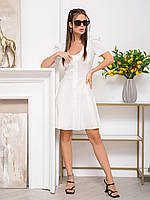 Белое приталенное платье с пуговицами, размер S