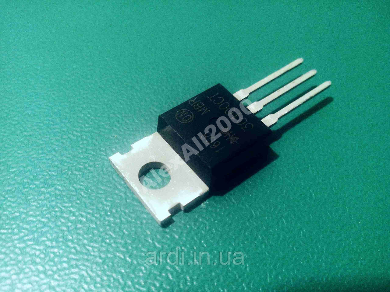 Діод Шоттки MBR30100CT 30 А 100 В TO-220