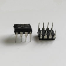 Мікросхема UC3844AN UC3844 UC3844A DIP-8