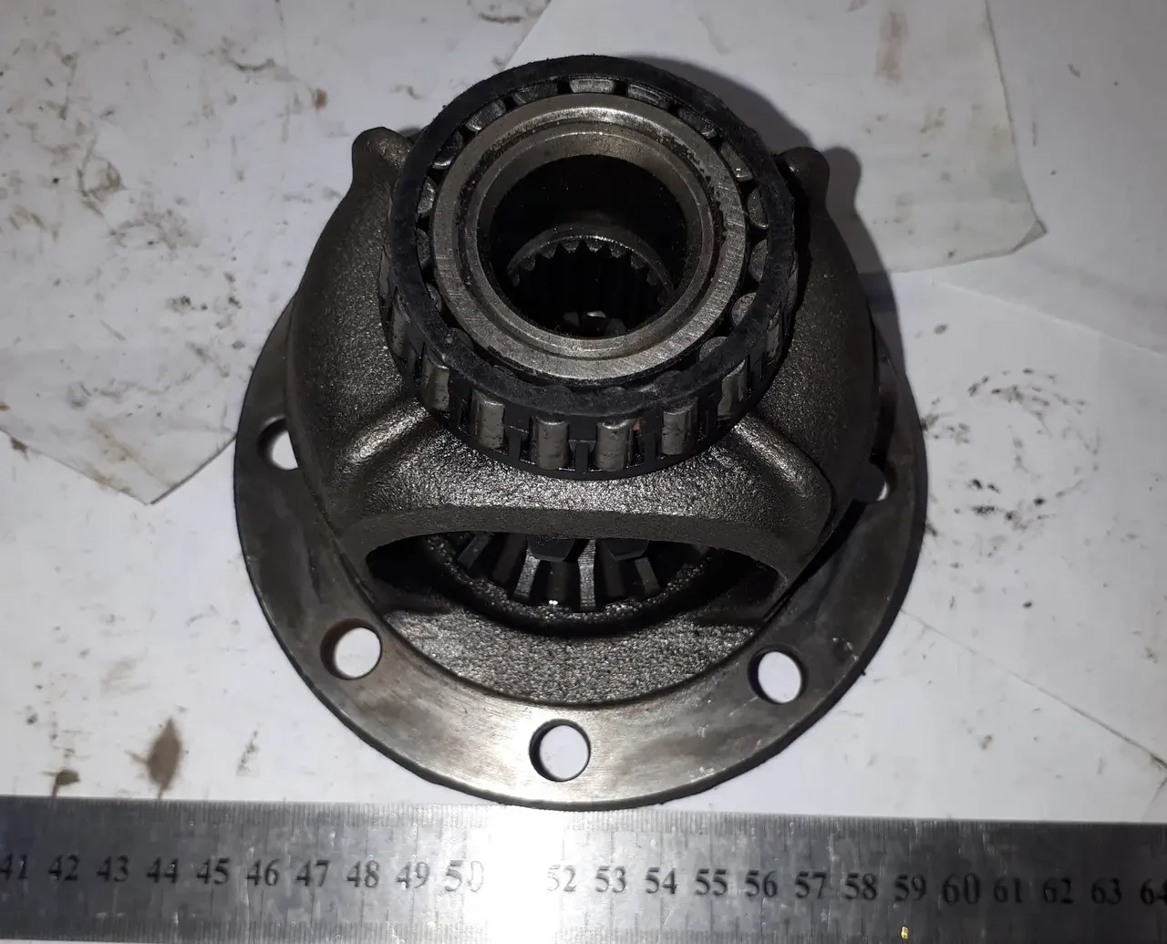 Шестерни палец сателлиты чашка дифференциала редуктора ВАЗ 2101 2102 ...