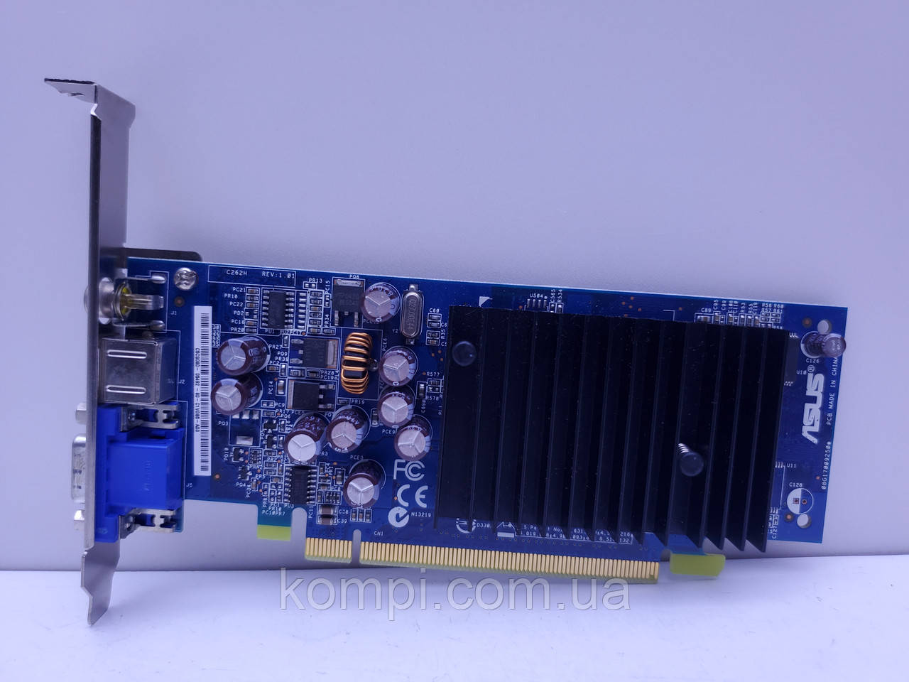 Відеокарта Nvidia 6200 64mb (GDDR2,64 Bit,PCI-Ex,Б/у)