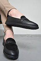 Туфли-лоферы женские черного цвета 171081L
