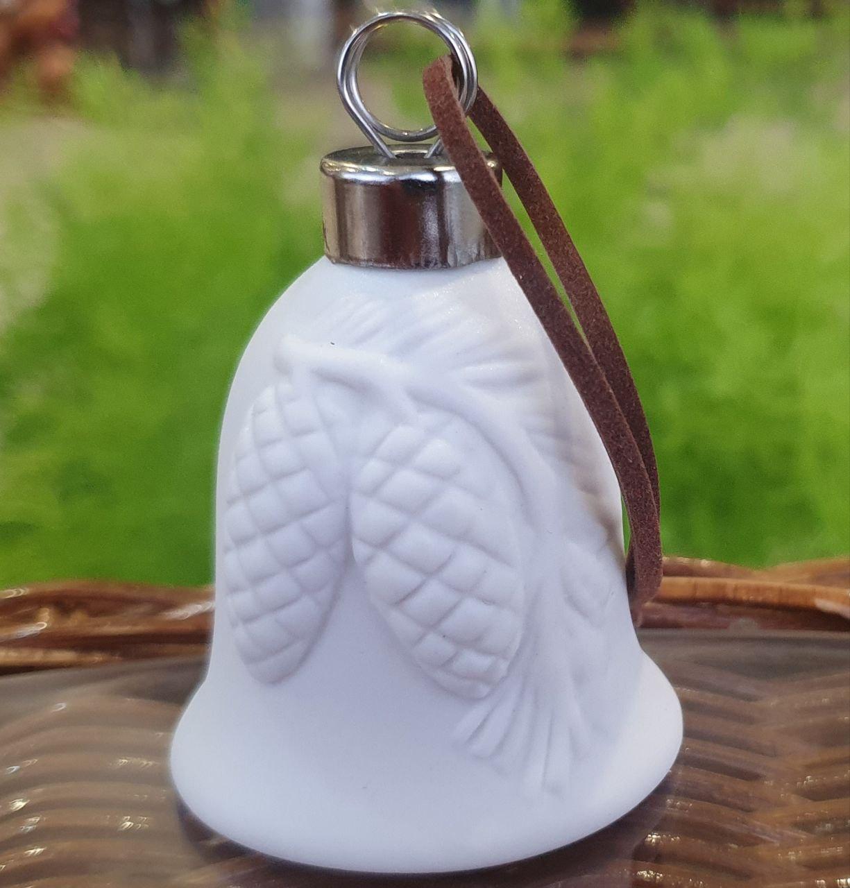 Дзвіночок порцеляновий Gloria fine porcelain Bavaria Handwork Bayreuth Made in Germany шишка, h-7,5 см, фото 1