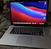 Ноутбук: Apple MacBook Pro (2014) 15"i7 , RAM 16 Gb, SSD 512Gb.