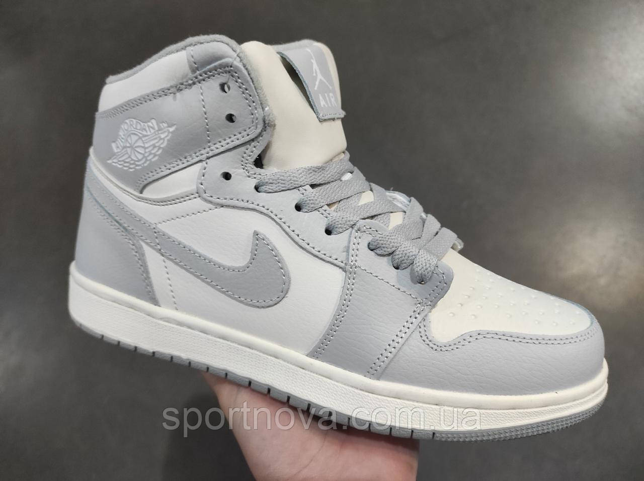 Жіночі підліткові кросівки зима з хутром Nike Jordan шкіряні білі із сірим р 36-41