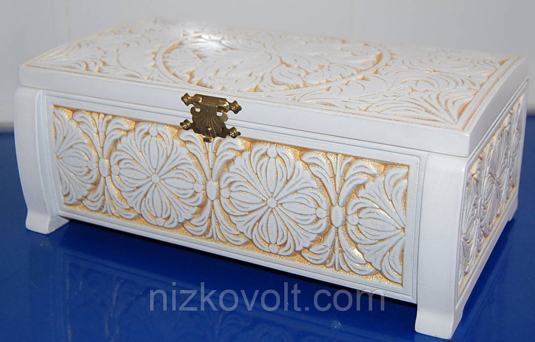 Скринька різна з візерунком, біло-золота (270х165х110)