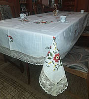 Скатертина "Червоненька квіточка" ручна вишивка гладдю