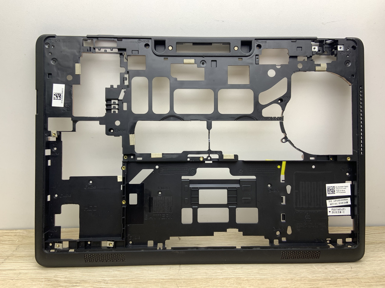 Dell latitude E5450 Корпус D (нижня частина корпусу) (06J17N AP13D000800) 4A б/в #