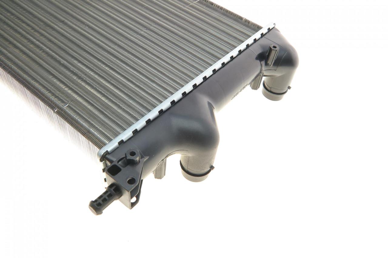 Радиатор охлаждения Fiat Doblo 1.3-1.9JTD 01- 17002250 - фото 4 - id-p2062664818