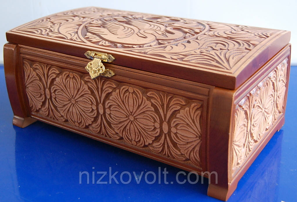 Різьблена Шкатулка "Лебеді" (270х165х120), фото 1