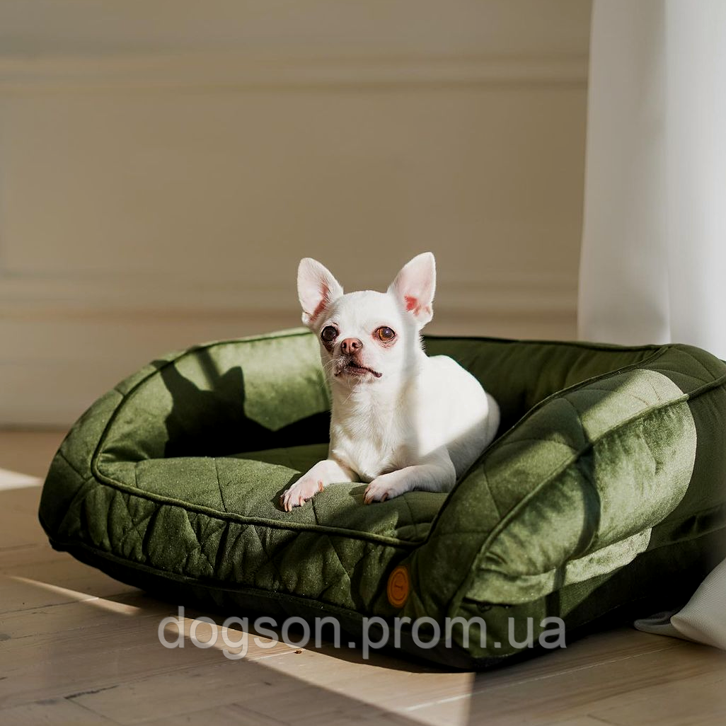 Диван Sleeper Mini Green для собак та котів до 6 кг, велюровий, розмір 70×50 см