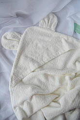 Дитячий махровий рушник-куточок з вушками молочний колір для новонародженого, рушник з капюшоном для дитини