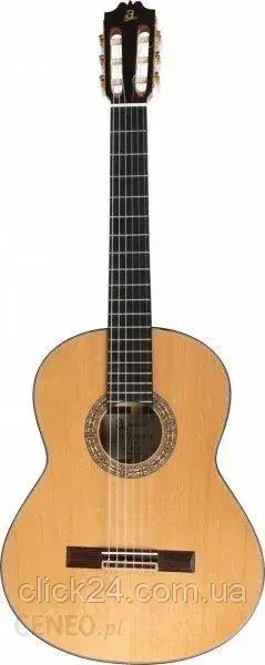 Admira a15 2024 classical guitar