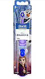 Електрична дитяча зубна щітка на батарейках "Oral-B" Frozen Анна незнімна насадка TP0021, фото 4
