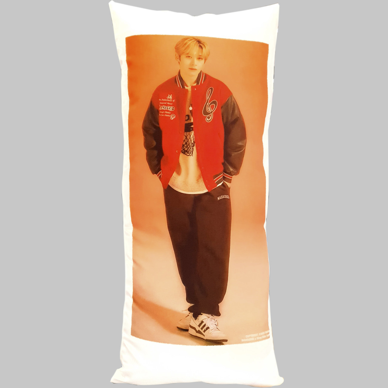 Подушка Дакімакура з принтом "STRAY KIDS  LEE KNOW" від KLik Print