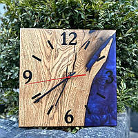 Настенные часы из дерева и эпоксидной смолы 30*30 см