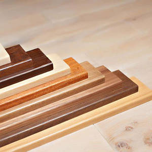 Дерев'яний плінтус Ключук