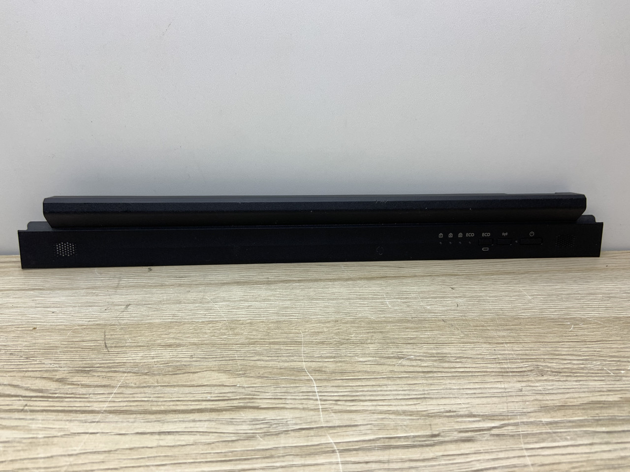 Fujitsu Lifebook E554 Корпус C1 (панель над клавіатурою, що закриває петлі, середня частина) 4A б/у, фото 1