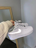 Женские кроссовки Nike Air Force White Reflective (белые с серым) стильные молодежные деми кроссы Y12013