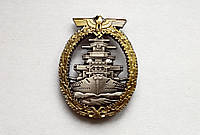 Нагрудный знак Член команды линейного корабля или крейсера Германия Третий Рейх Копия
