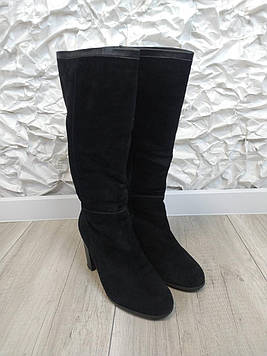 Жіночі зимові чоботи замшеві чорні Розмір 39