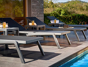 Шезлонг Pacific від Турецького виробника Siesta 089 D.Grey-Black