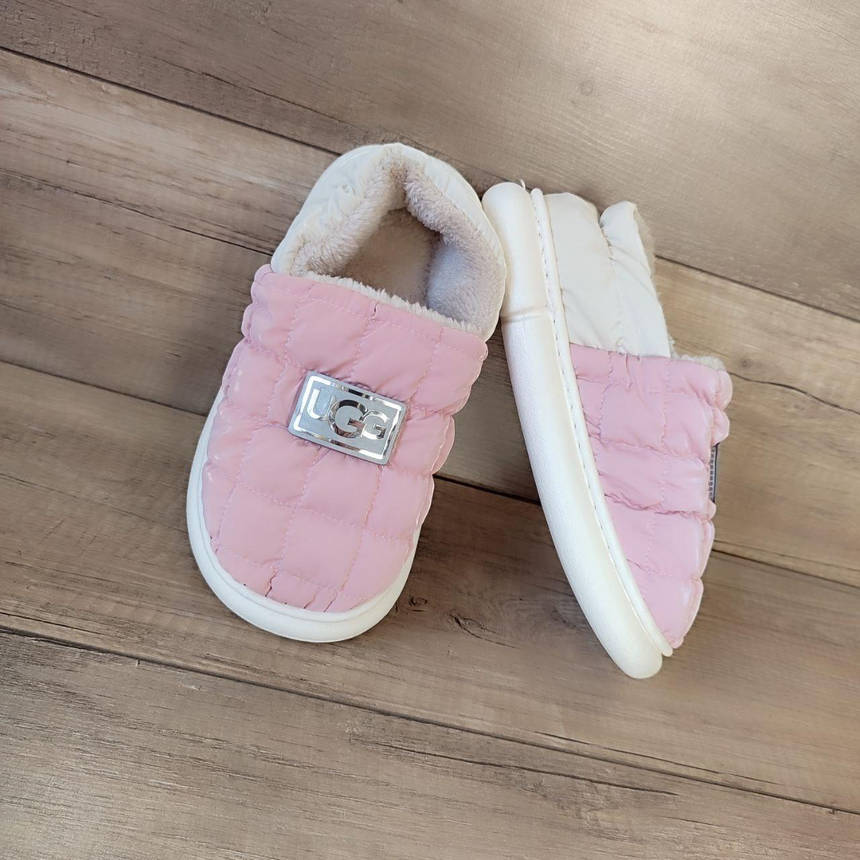 РОЗОВЫЕ Угги дутики короткие теплые PINK UGG зима женские мокасины теплые слипоны, фото 1