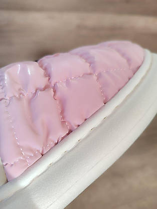РОЗОВЫЕ Угги дутики короткие теплые PINK UGG зима женские мокасины теплые слипоны, фото 6