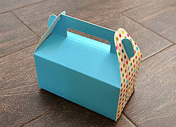 Святкова пакувальна коробочка "Горошок", картон, колір блакитний, 16*8*9 см