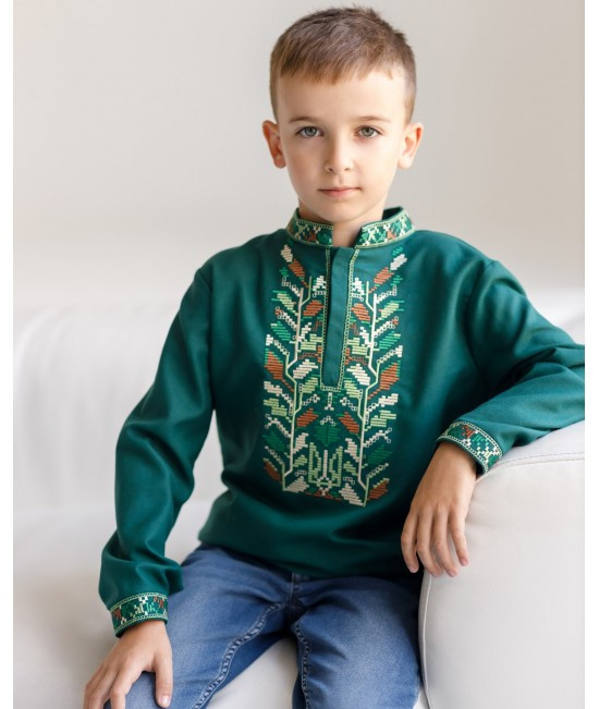 Вишиванка для хлопчика зелена з тризубом