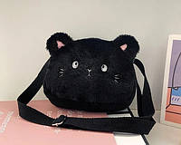 Черная пушистая меховая сумка для девочки мордочка кошки. Сумочка детская через плечо. Сумочка для телефона
