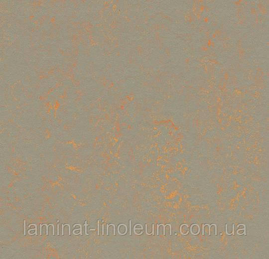 Натуральний лінолеум marmoleum sport 83712