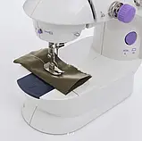 Швейна машинка Mini Sewing SM202A зі Стілом | Компактна домашня Машинка для Шиття, фото 3