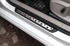 Накладки на пороги Flexill Dotline 4 шт  нерж для Volkswagen Golf 7