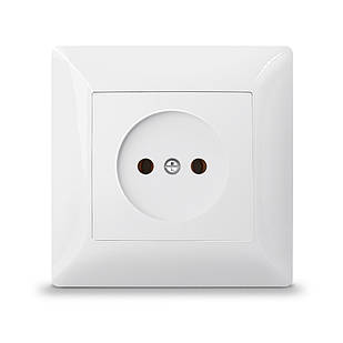 Розетка одинарна біла Titanum Standart TF-ST-SK1-W 25978