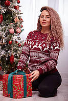 Женский новогодний свитер с оленями бордовый без горла шерстяной (N)