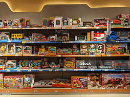 Склад Іграшок та Канцтоварів Дніпро