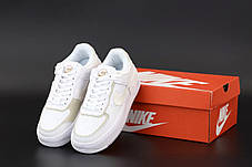 Жіночі кросівки Nike Air Force White Взуття Найк Аір Форс білі шкіряні низькі повсякденні демісезон, фото 3